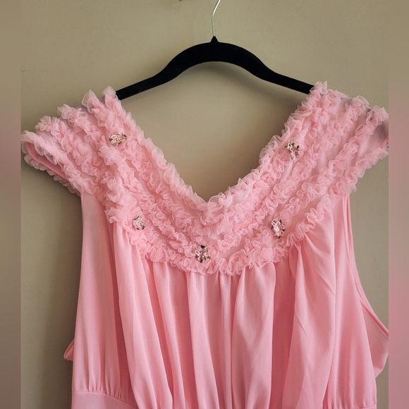 Vintage Pandora Lingerie Pink Nightgown - Picture 2 of 8